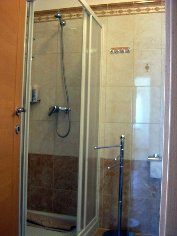 Apartment Irena Премантура Стая снимка
